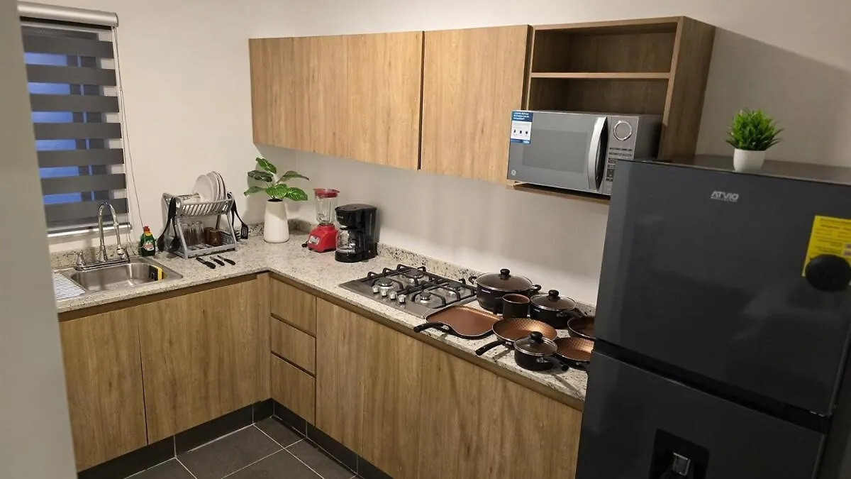 Luxury Apartment With Everything غوادالاجارا